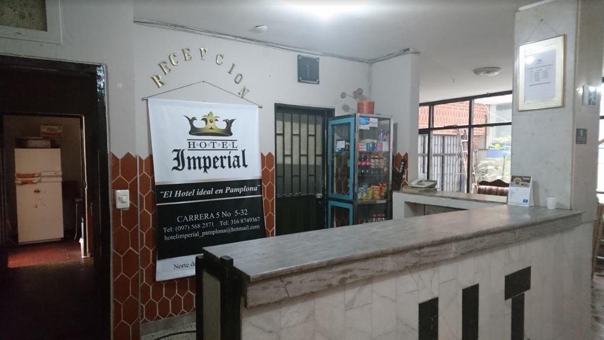 Hotel Imperial Памплона Екстериор снимка