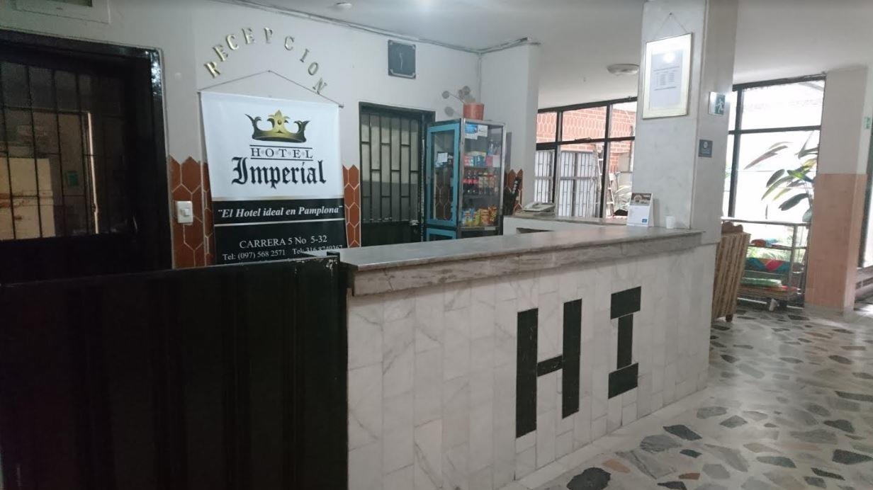 Hotel Imperial Памплона Екстериор снимка